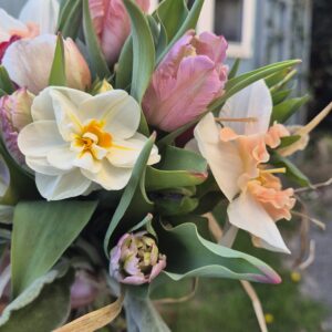 Slowflower Osterstrauß